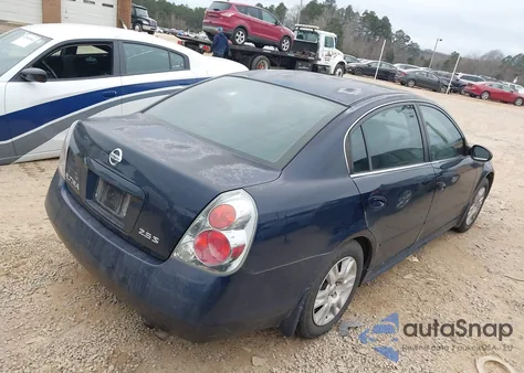 2005 Nissan Altima 2.5 S from USA, damaged, VIN 1N4AL11E85N495849